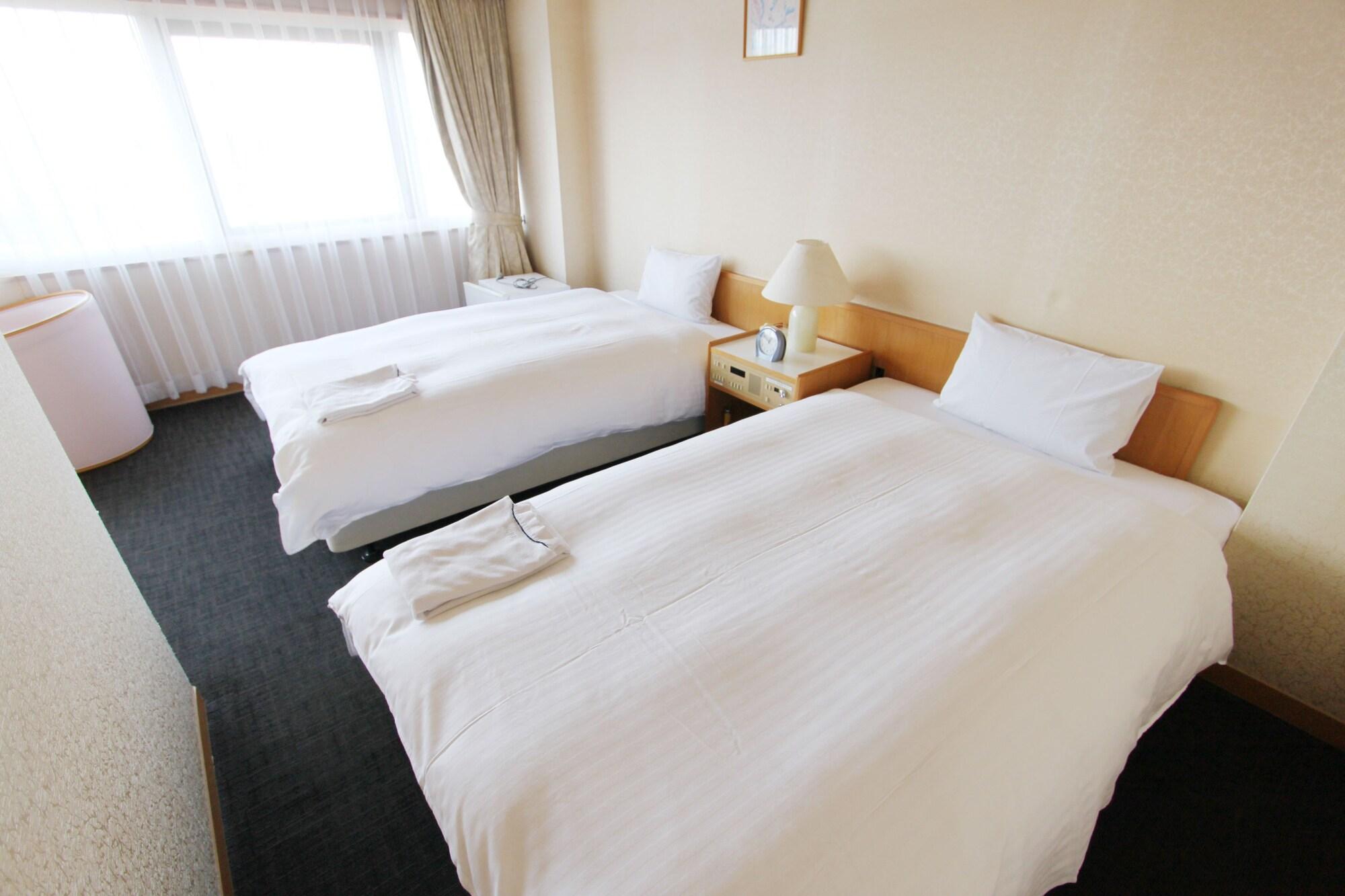 Smile Hotel Tokyo Tamanagayama Buitenkant foto